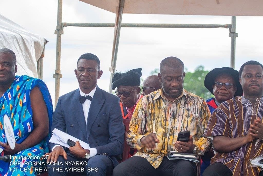 Ayirebi Senior High School — Minister